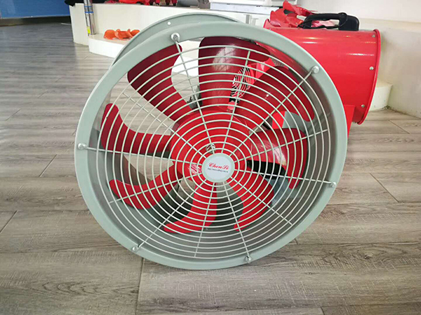 �S��ʽ�L�C